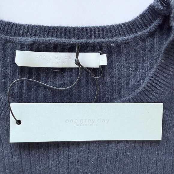 NWT Revolve One Gray Day Tenley !00% Cashmere Ribbed Pullover Sweater in Navy S - Picture 8 of 13